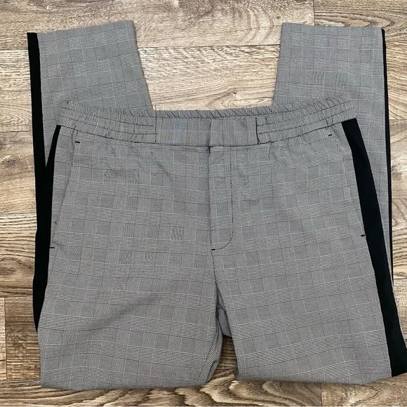 Houndstooth Plaid Skinny Fit Pants - Picture 12 of 12